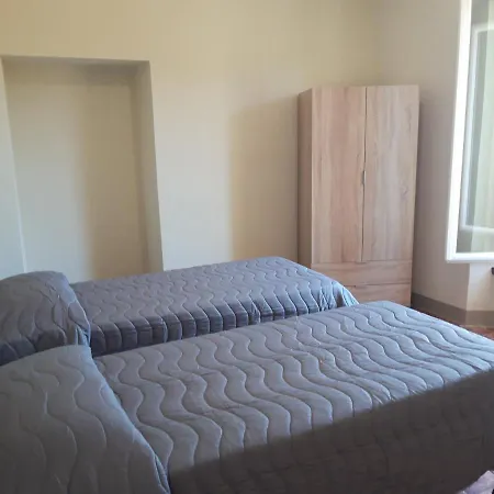 Rifugio Escursionistico Ex-scuola Grassi, *