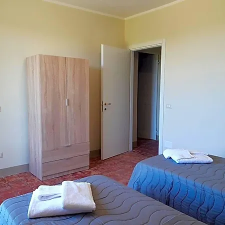 Hostel Rifugio Escursionistico Ex-scuola Grassi, Bubbio