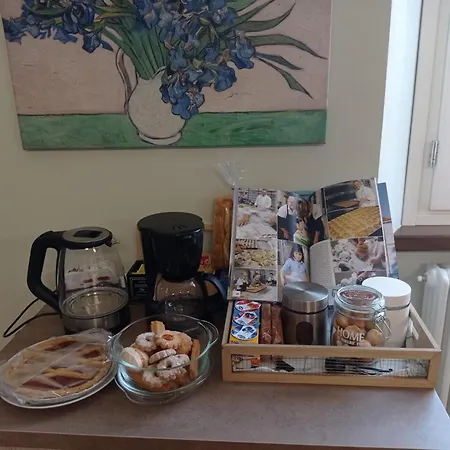 Rifugio Escursionistico Ex-scuola Grassi, Hostel *