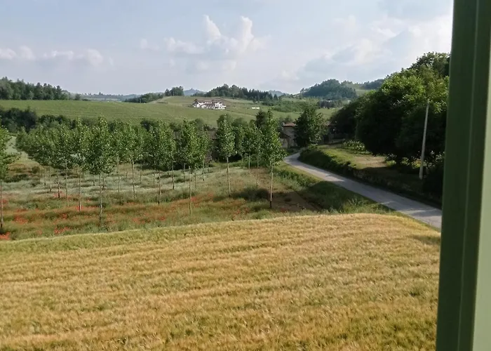 Hostal Rifugio Escursionistico Ex-scuola Grassi, Bubbio