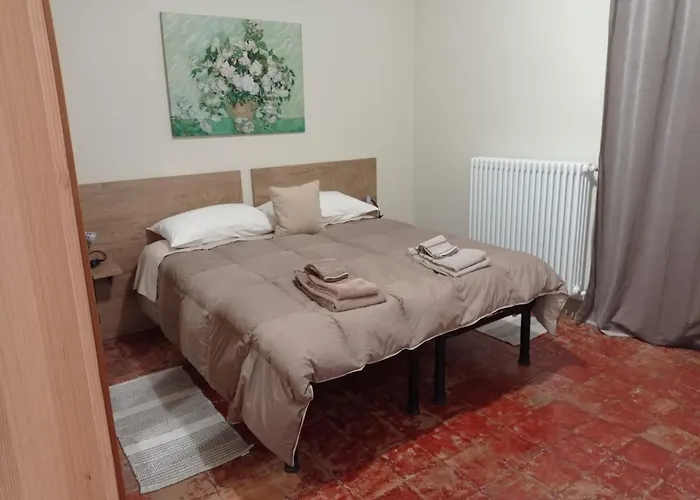 Rifugio Escursionistico Ex-scuola Grassi, *